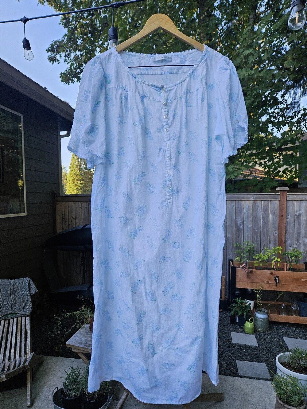 Eileen West Vintage Light Blue Floral Cotton Nightgown